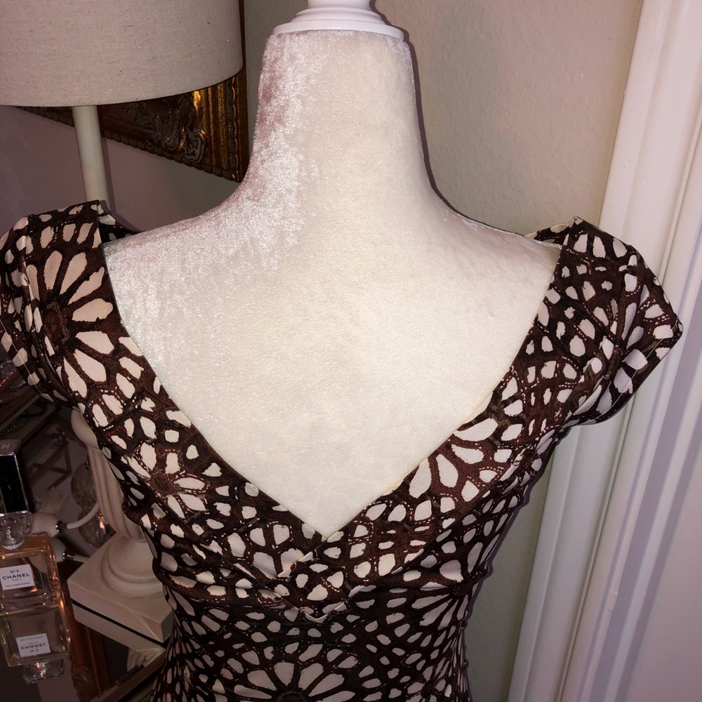 DVF Dress - Picture 6 of 8
